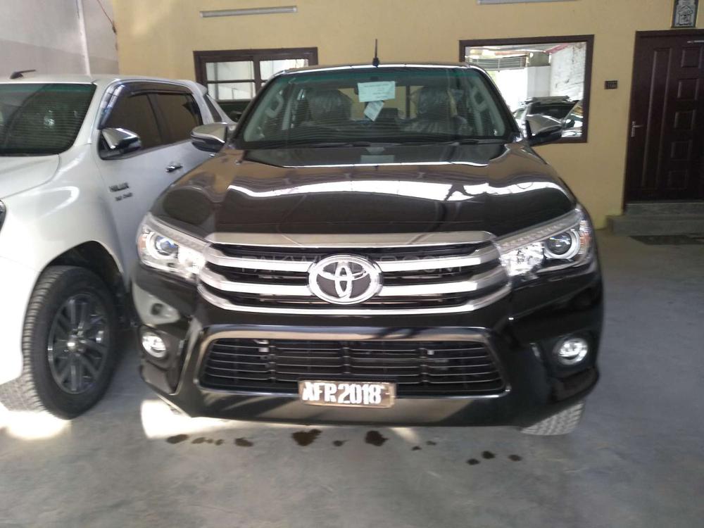 Toyota Hilux 2018 for Sale in Hyderabad Image-1
