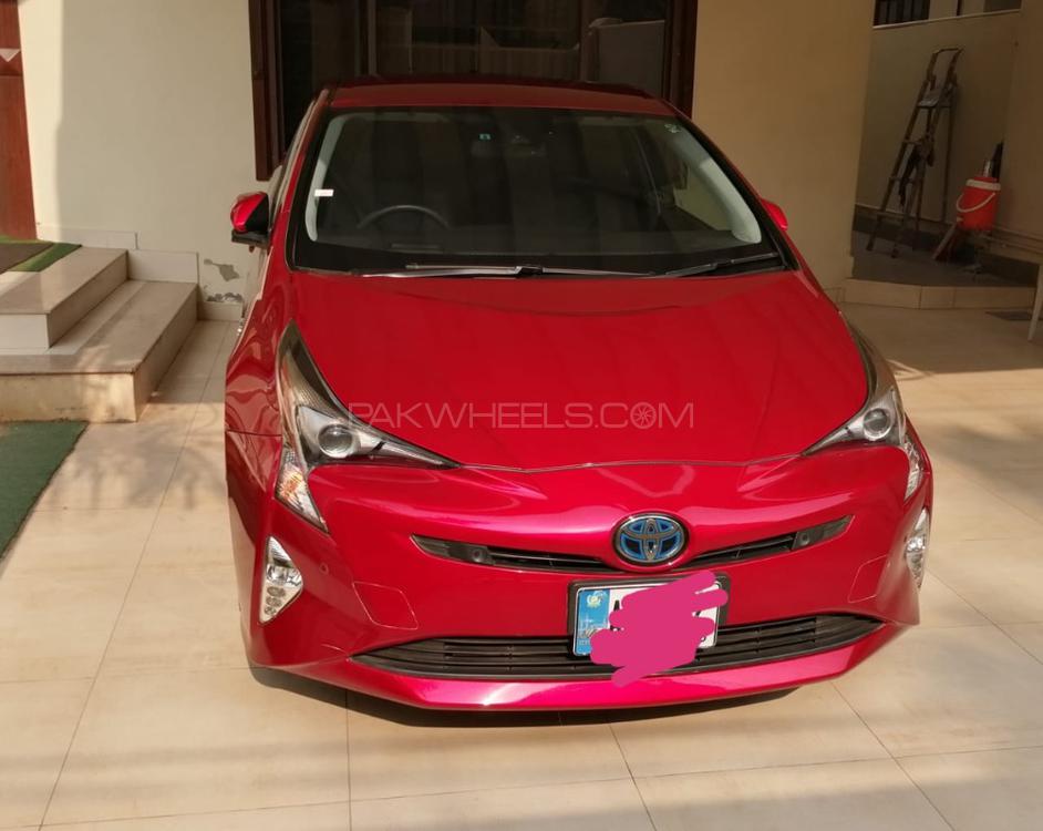 Toyota Prius 2016 for Sale in Multan Image-1