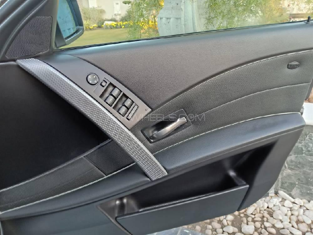BMW 5 Series 2005 for Sale in Lahore BMW 5 Series 2005 for Sale in Lahore Image-4