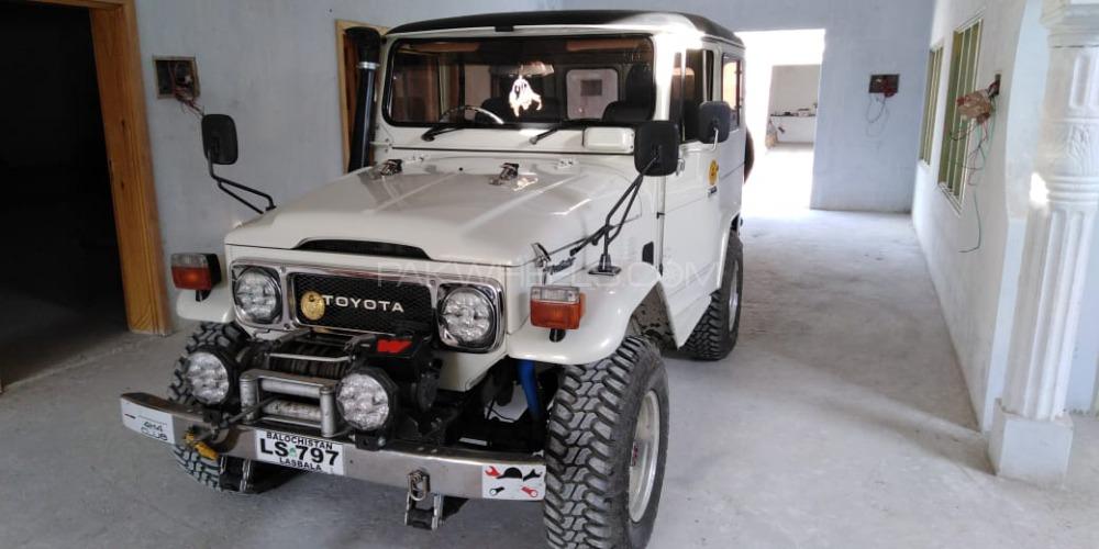 Toyota Land Cruiser 1977 for Sale in Islamabad Image-1