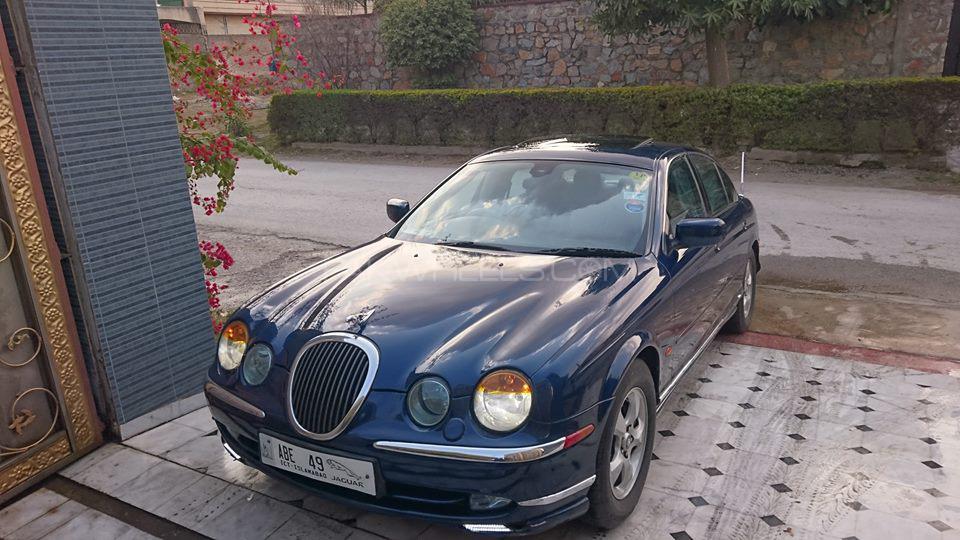 Jaguar S Type 2000 for Sale in Peshawar Image-1