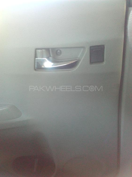 Toyota Pixis Epoch 2015 for Sale in Lahore Toyota Pixis Epoch 2015 for Sale in Lahore Image-12