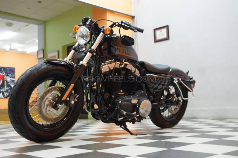 Harley Davidson 1200 Custom 2013 for Sale Image-1