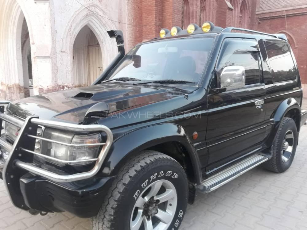 Mitsubishi Pajero 1993 for Sale in Multan Mitsubishi Pajero 1993 for Sale in Multan Image-3