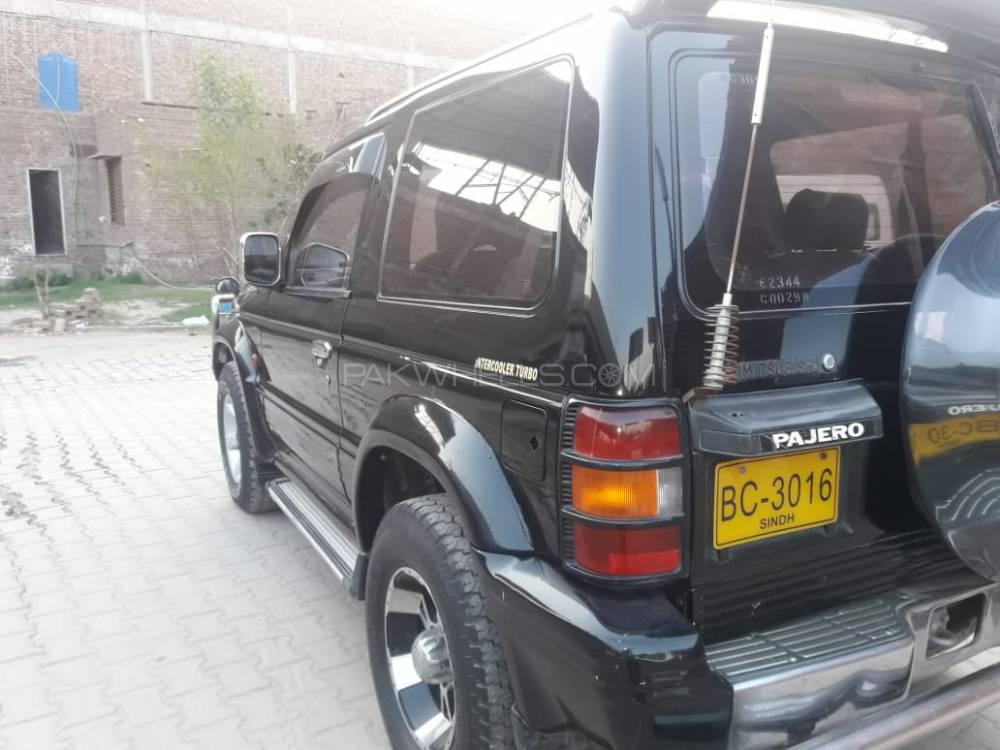 Mitsubishi Pajero 1993 for Sale in Multan Mitsubishi Pajero 1993 for Sale in Multan Image-9