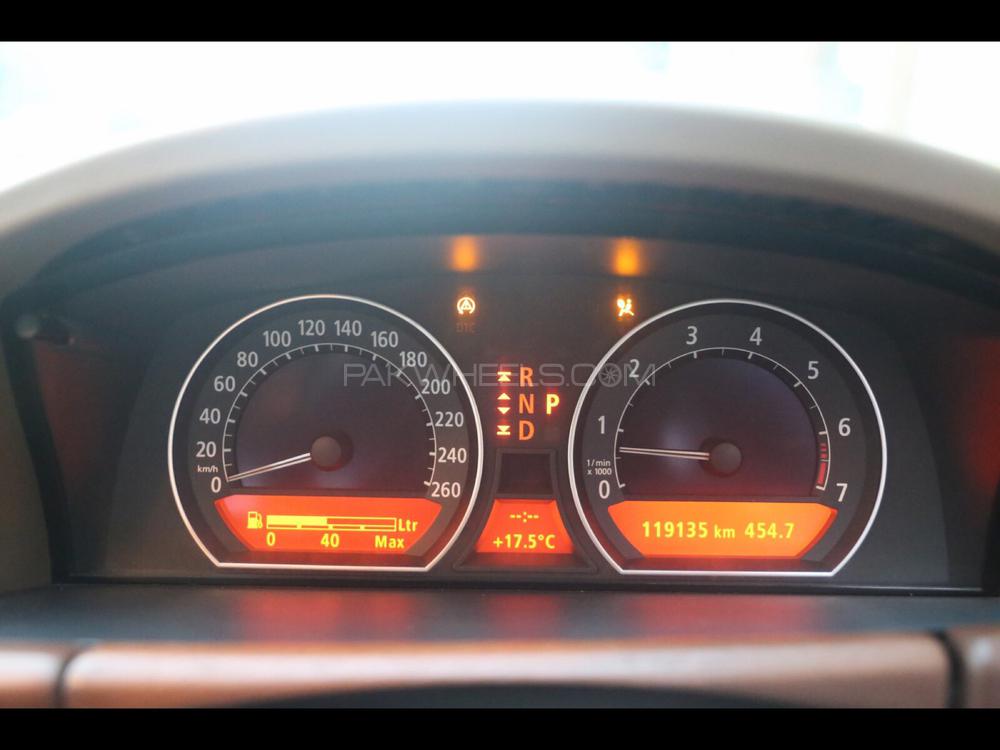 BMW 7 Series 2005 for Sale in Lahore BMW 7 Series 2005 for Sale in Lahore Image-14