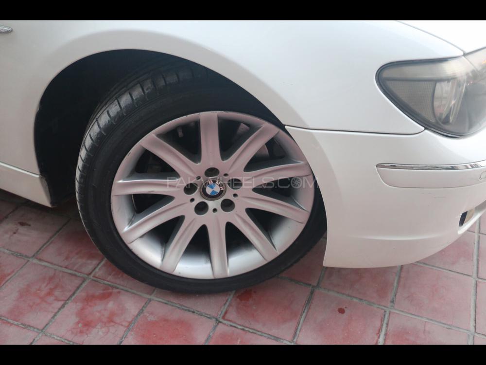 BMW 7 Series 2005 for Sale in Lahore BMW 7 Series 2005 for Sale in Lahore Image-15
