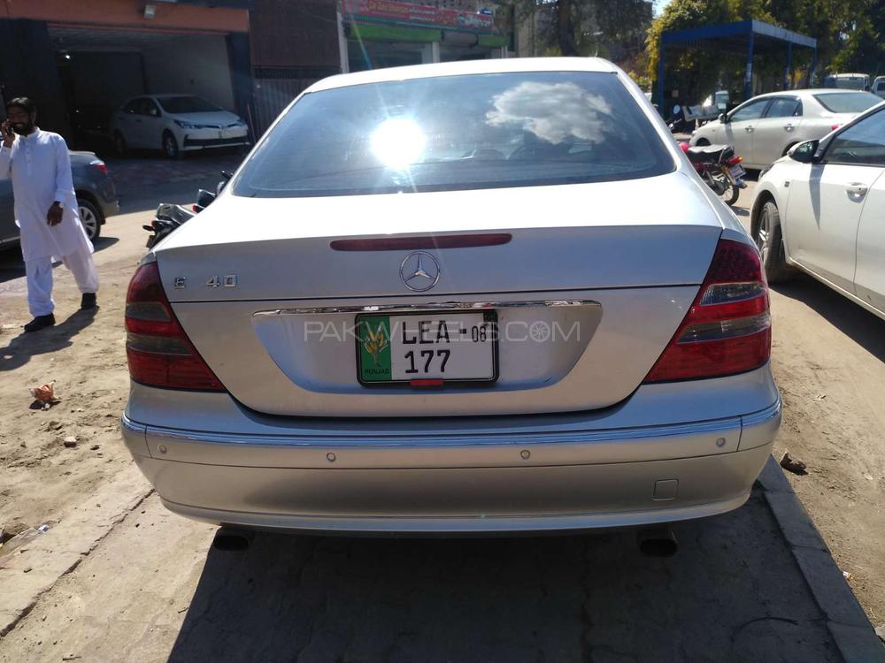 Mercedes Benz E Class 2004 for Sale in Multan Mercedes Benz E Class 2004 for Sale in Multan Image-5