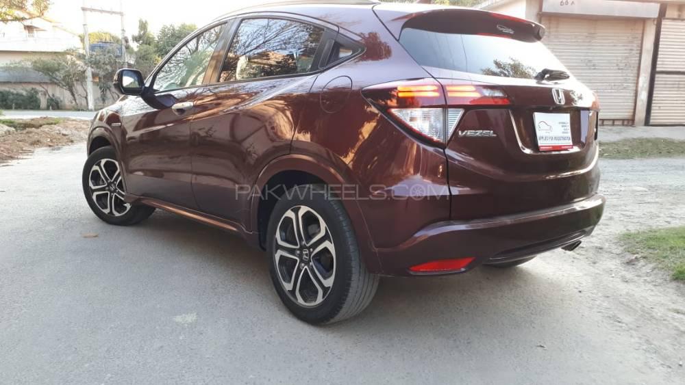 Honda Vezel 2015 for Sale in Lahore Honda Vezel 2015 for Sale in Lahore Image-8