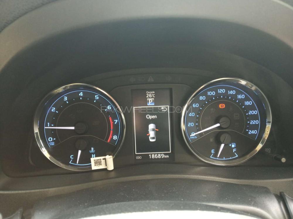 Toyota Corolla 2018 for Sale in Karachi Toyota Corolla 2018 for Sale in Karachi Image-5
