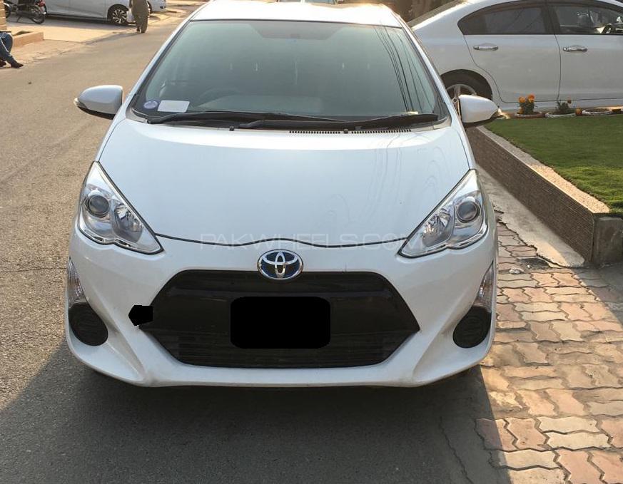 Toyota Aqua 2015 for Sale in Lahore Toyota Aqua 2015 for Sale in Lahore Image-2