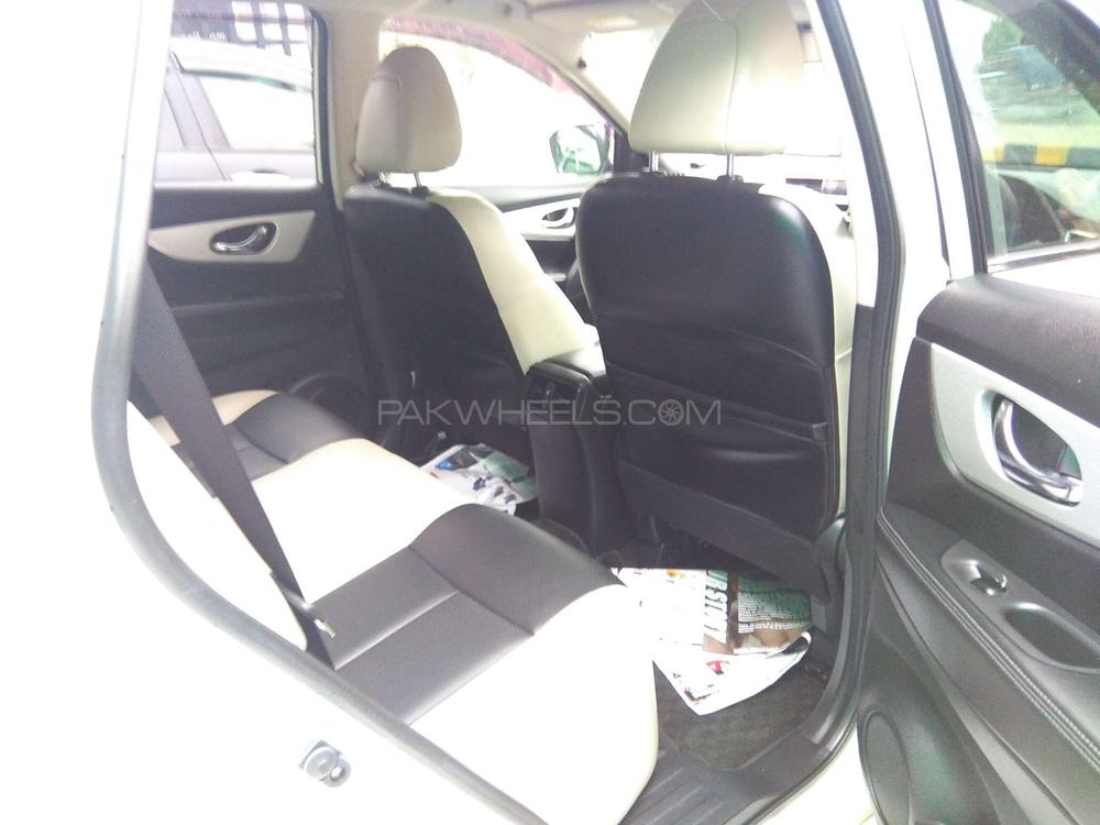 Nissan X Trail 2015 for Sale in Lahore Nissan X Trail 2015 for Sale in Lahore Image-13