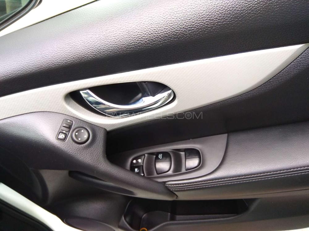 Nissan X Trail 2015 for Sale in Lahore Nissan X Trail 2015 for Sale in Lahore Image-14