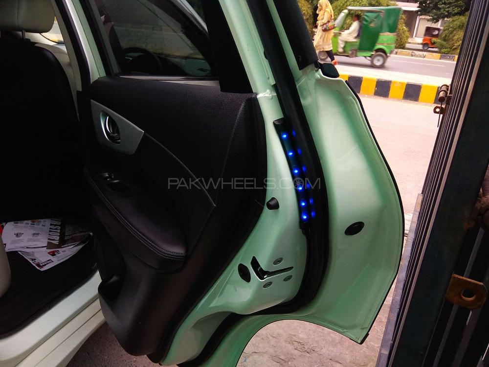 Nissan X Trail 2015 for Sale in Lahore Nissan X Trail 2015 for Sale in Lahore Image-15