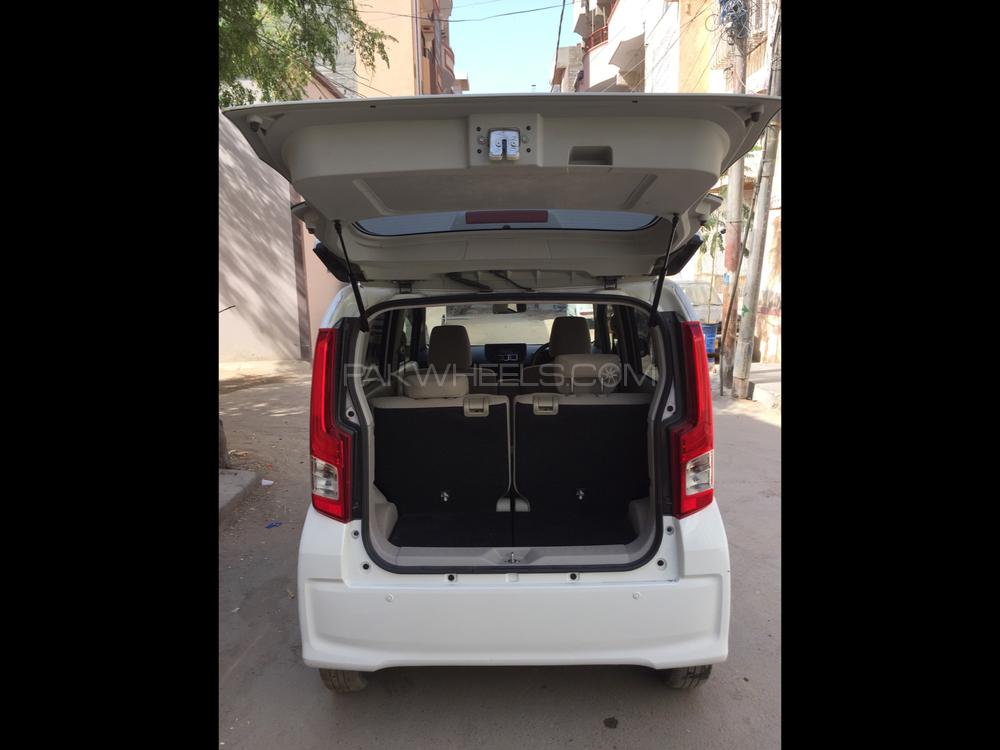 Daihatsu Move 2015 for Sale in Karachi Daihatsu Move 2015 for Sale in Karachi Image-5