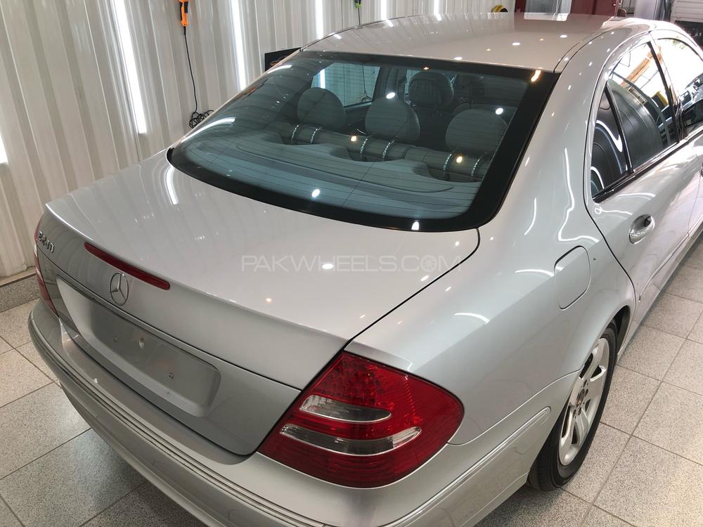 Mercedes Benz E Class 2002 for Sale in Karachi Mercedes Benz E Class 2002 for Sale in Karachi Image-5