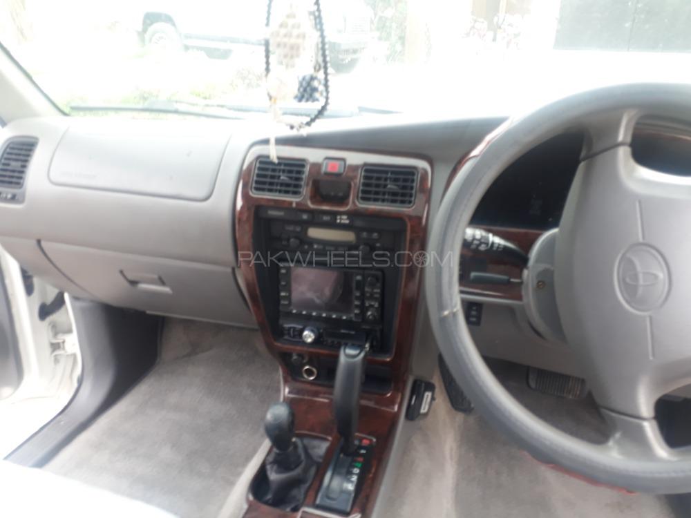 Toyota Surf 2001 for Sale in Quetta Toyota Surf 2001 for Sale in Quetta Image-5