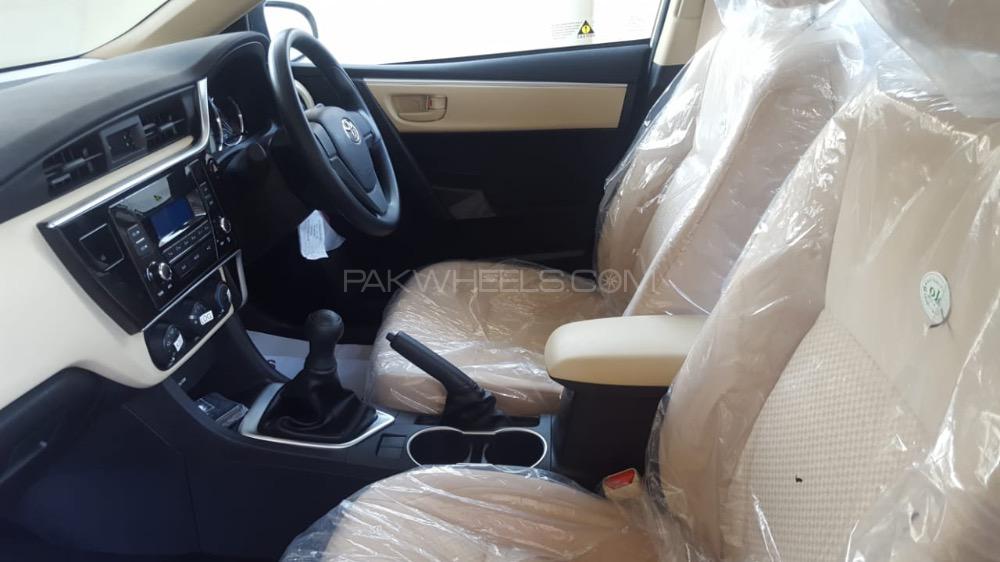 Toyota Corolla 2019 for Sale in Rawalpindi Toyota Corolla 2019 for Sale in Rawalpindi Image-5