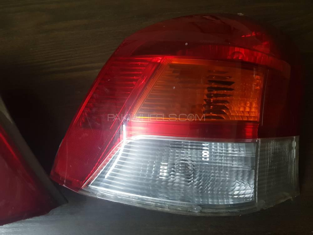vitz 2009 back lights vitz 2009 back lights Image-4