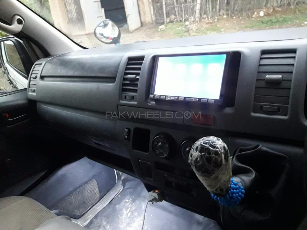Toyota Hiace 2006 for Sale in Quetta Toyota Hiace 2006 for Sale in Quetta Image-5