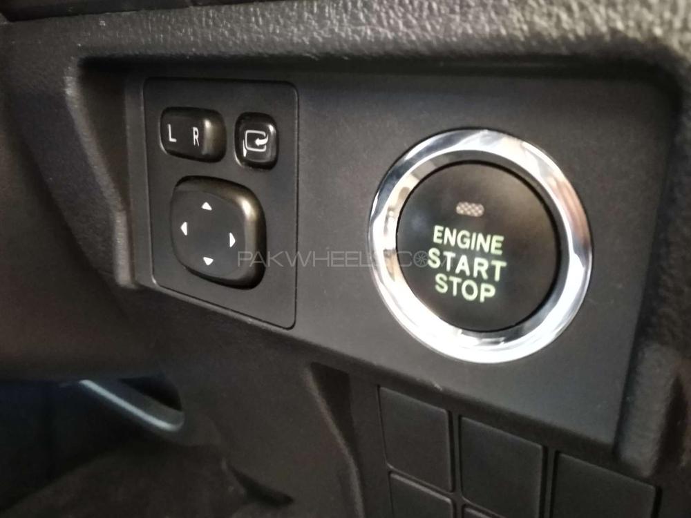 Toyota Prado 2013 for Sale in Lahore Toyota Prado 2013 for Sale in Lahore Image-9