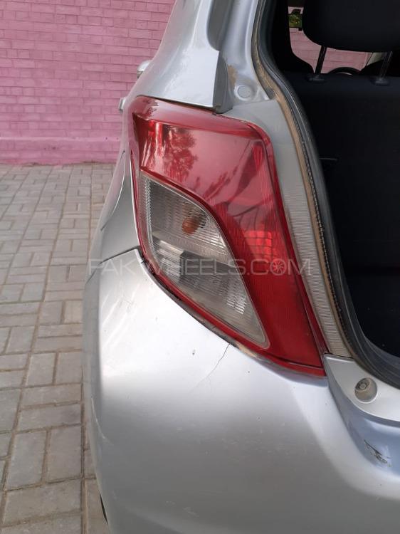 Toyota Vitz 2011 for Sale in D.G.Khan Toyota Vitz 2011 for Sale in D.G.Khan Image-17