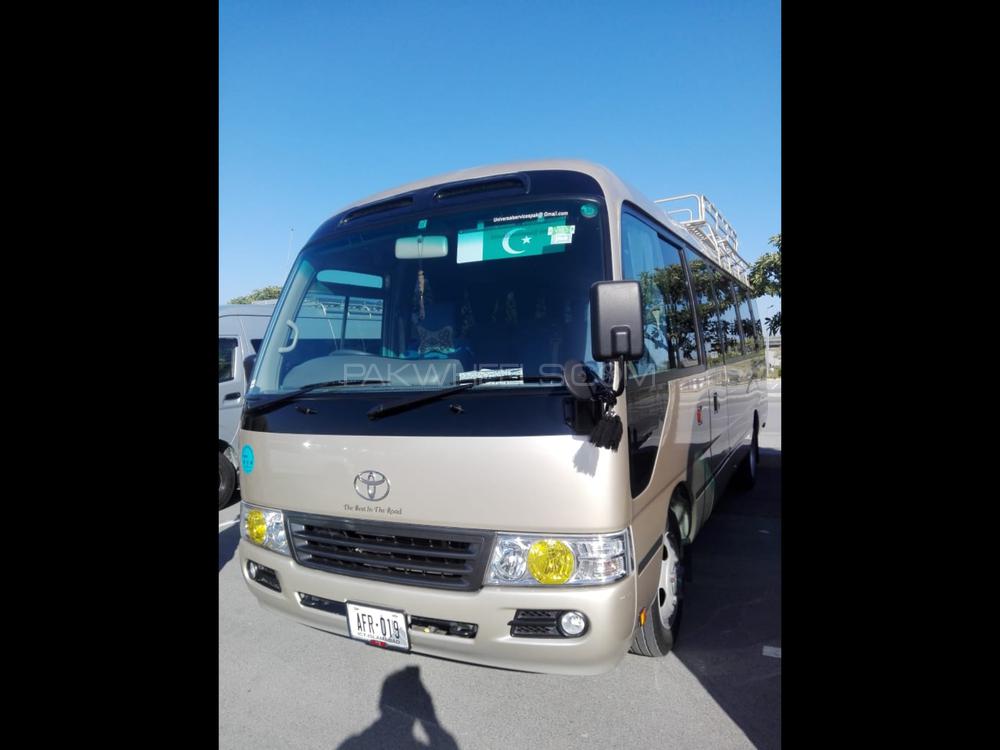 Toyota Coaster 2015 for Sale in Islamabad Image-1