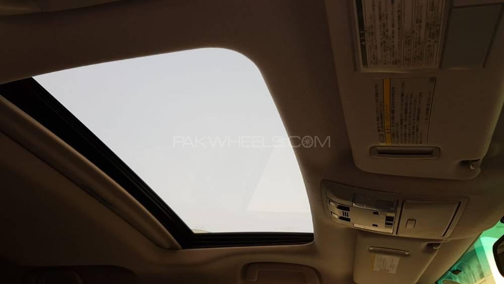 Toyota Prado 2010 for Sale in Lahore Toyota Prado 2010 for Sale in Lahore Image-10
