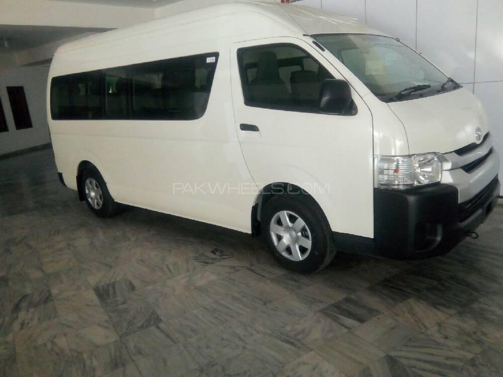 Toyota Hiace 2019 for Sale in Lahore Image-1