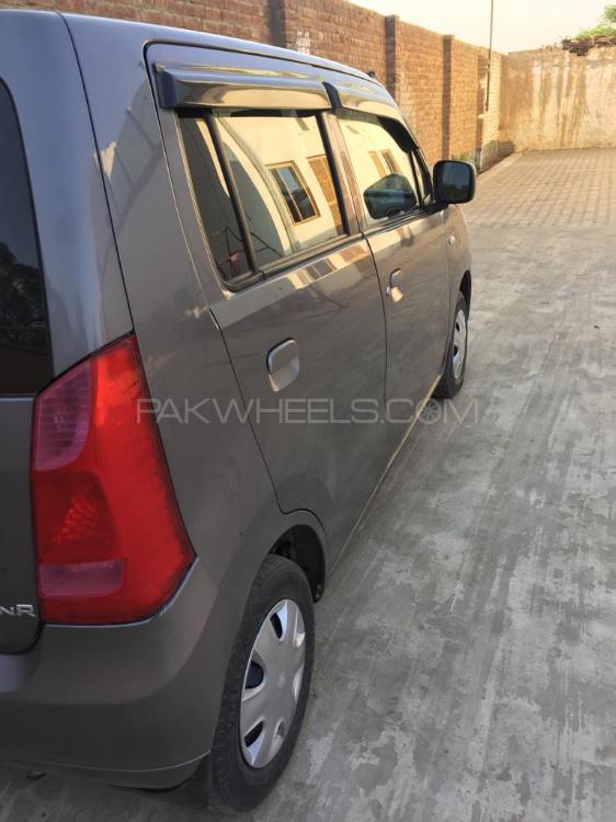 Suzuki Wagon R 2016 for Sale in Sahiwal Image-1