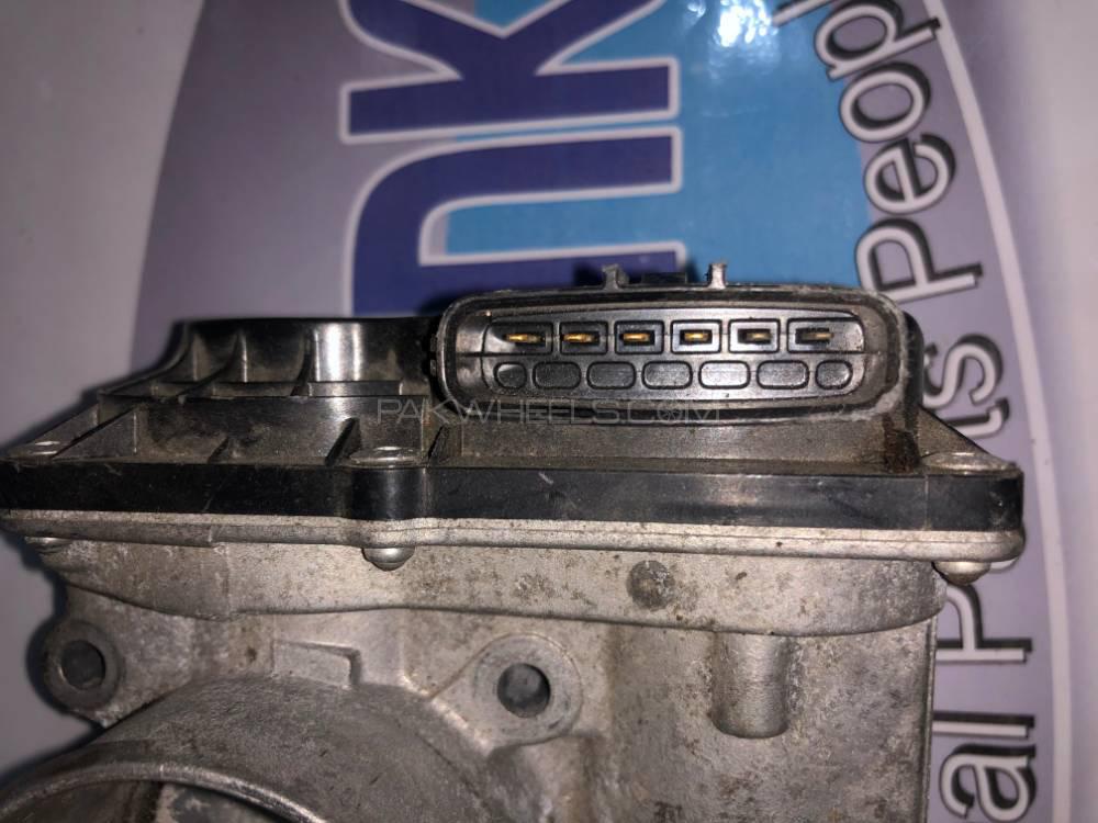 Toyota Corolla Throttle Body 2ZR- Engine Image-1