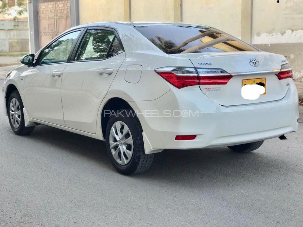 Toyota Corolla 2017 for Sale in Karachi Toyota Corolla 2017 for Sale in Karachi Image-4