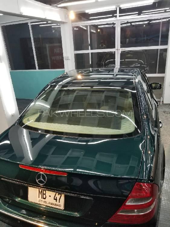 Mercedes Benz E Class 2004 for Sale in Islamabad Mercedes Benz E Class 2004 for Sale in Islamabad Image-11