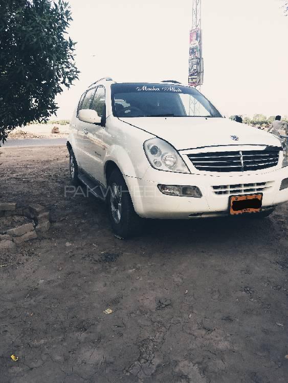 SsangYong Rexton 2006 for Sale in Karachi Image-1