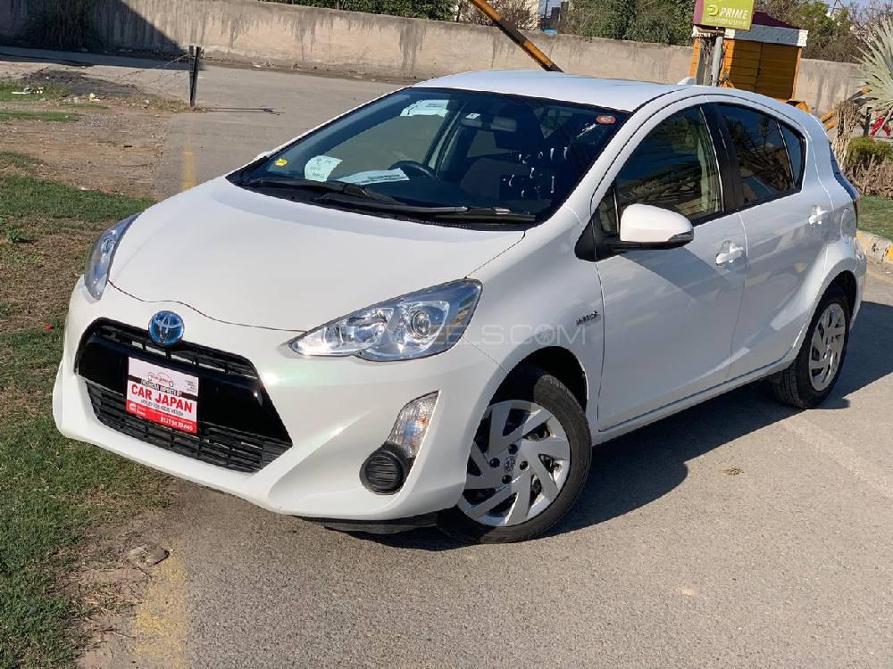 Toyota Aqua 2015 for Sale in Peshawar Toyota Aqua 2015 for Sale in Peshawar Image-6