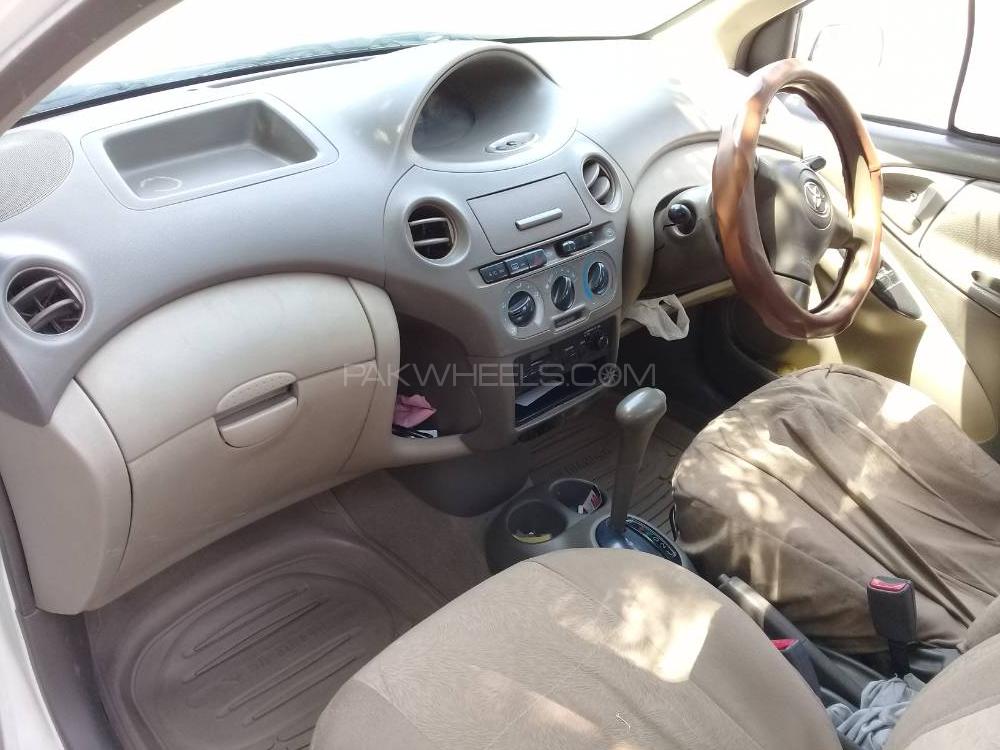 Toyota Platz 2003 for Sale in Karachi Toyota Platz 2003 for Sale in Karachi Image-2