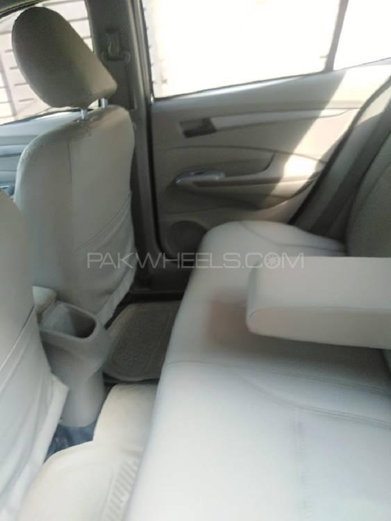 Honda City 2013 for Sale in Gujranwala Honda City 2013 for Sale in Gujranwala Image-3