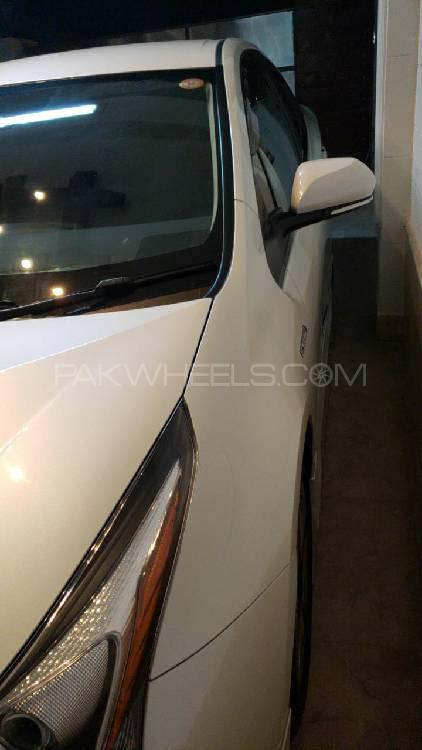 Toyota Prius 2016 for Sale in Lahore Toyota Prius 2016 for Sale in Lahore Image-3