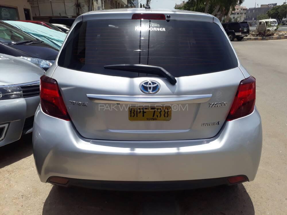 Toyota Yaris 2014 for Sale in Karachi Image-1