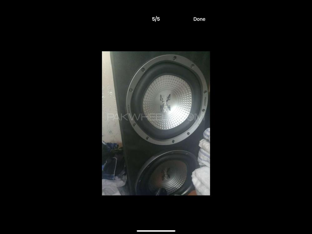 amplifier 2 subwoofers 2 4 sony speakers and 4 tweeters and full wire with it  Image-1