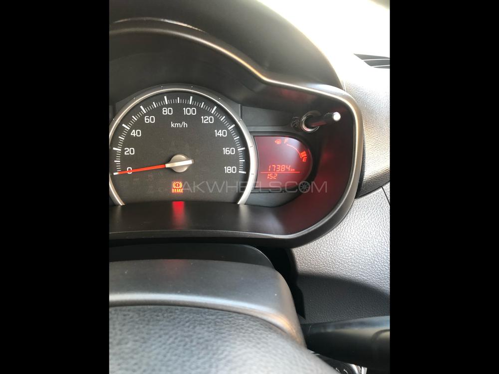 Suzuki Cultus 2018 for Sale in Hyderabad Suzuki Cultus 2018 for Sale in Hyderabad Image-3