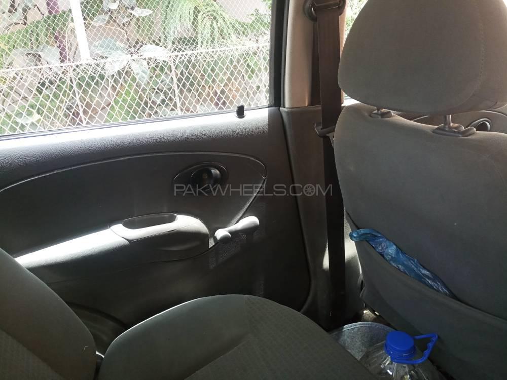Chevrolet Exclusive 2005 for Sale in Karachi Chevrolet Exclusive 2005 for Sale in Karachi Image-9