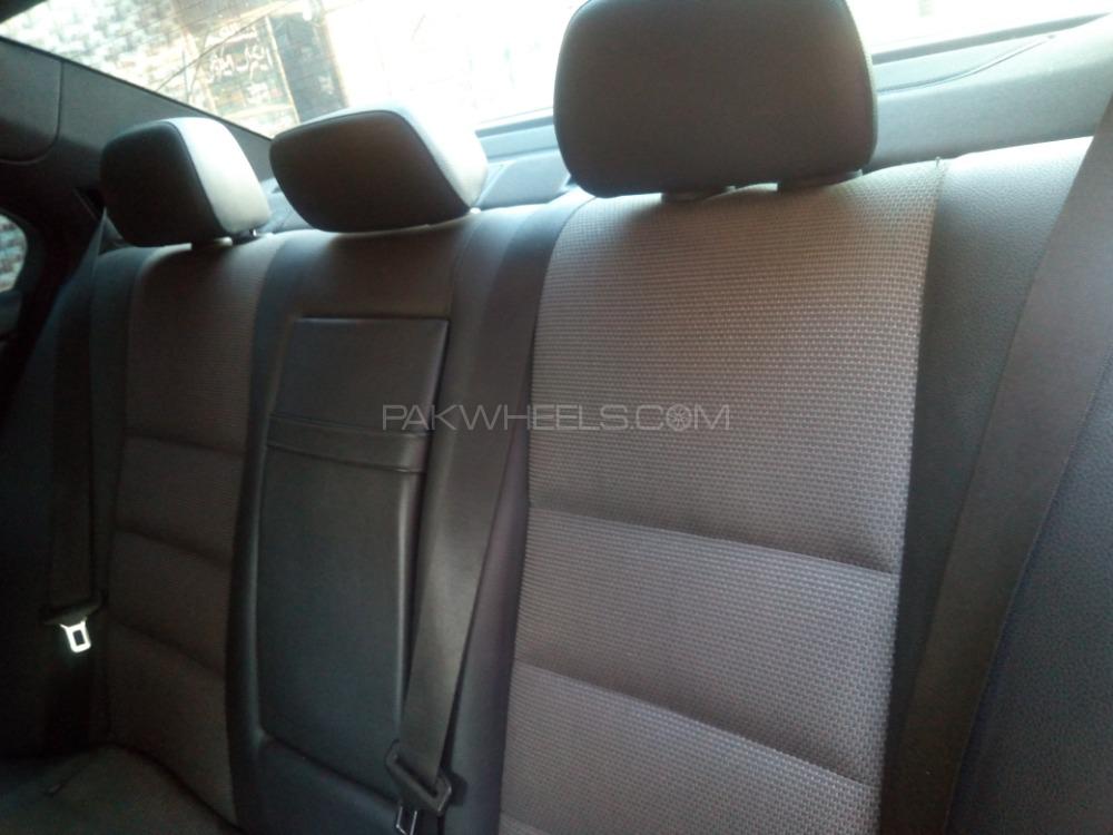 Mercedes Benz C Class 2008 for Sale in Gujrat Image-1