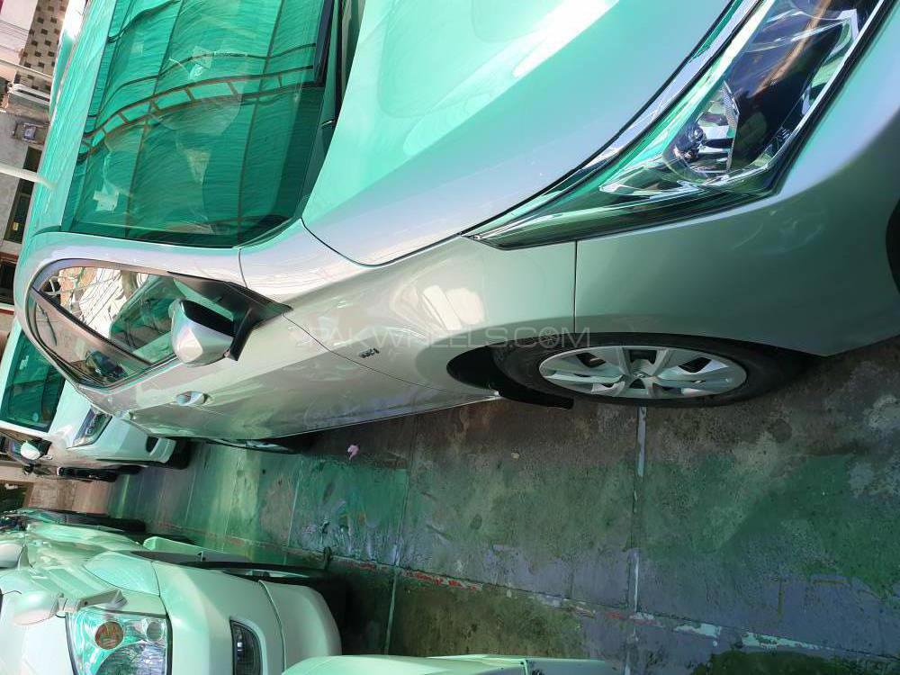 Toyota Corolla 2017 for Sale in Lahore Toyota Corolla 2017 for Sale in Lahore Image-3