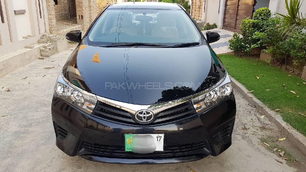Toyota Corolla 2017 for Sale in Burewala Image-1