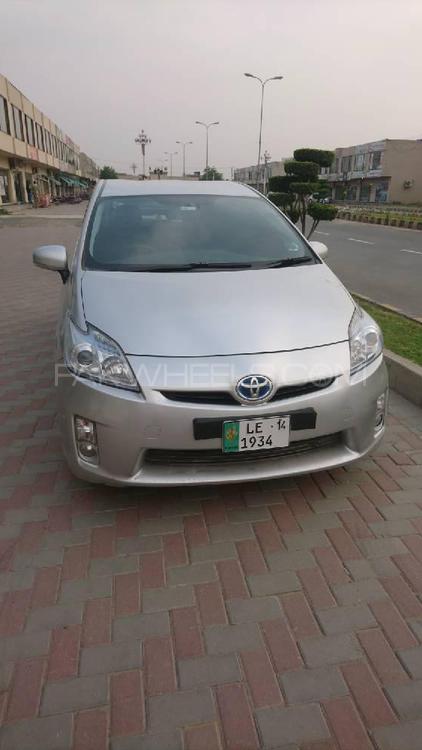 Toyota Prius 2009 for Sale in Gujranwala Toyota Prius 2009 for Sale in Gujranwala Image-2