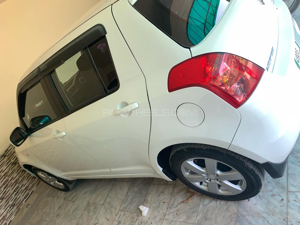 Suzuki Swift 2018 for Sale in Mandi bahauddin Image-1