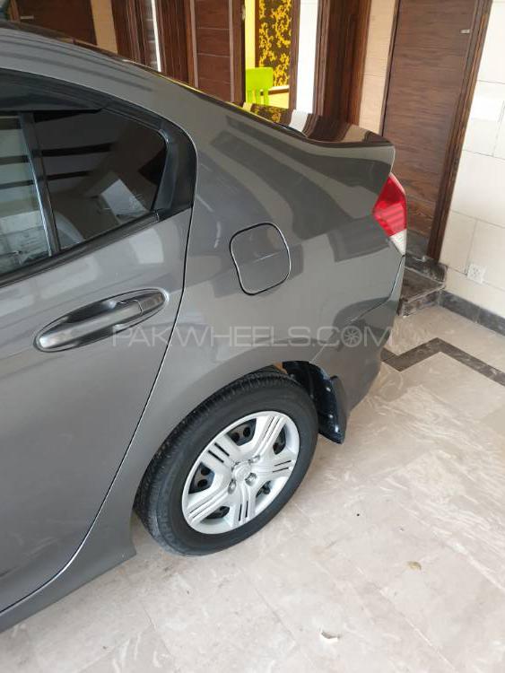 ہونڈا سٹی 2010 for Sale in لاہور ہونڈا سٹی 2010 for Sale in لاہور Image-4