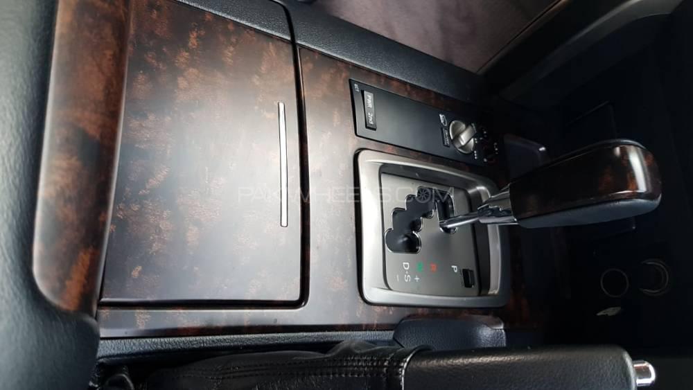 Toyota Land Cruiser 2011 for Sale in Islamabad Toyota Land Cruiser 2011 for Sale in Islamabad Image-10