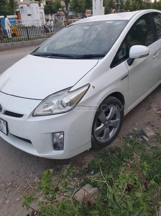 Toyota Prius 2010 for Sale in Gujranwala Image-1